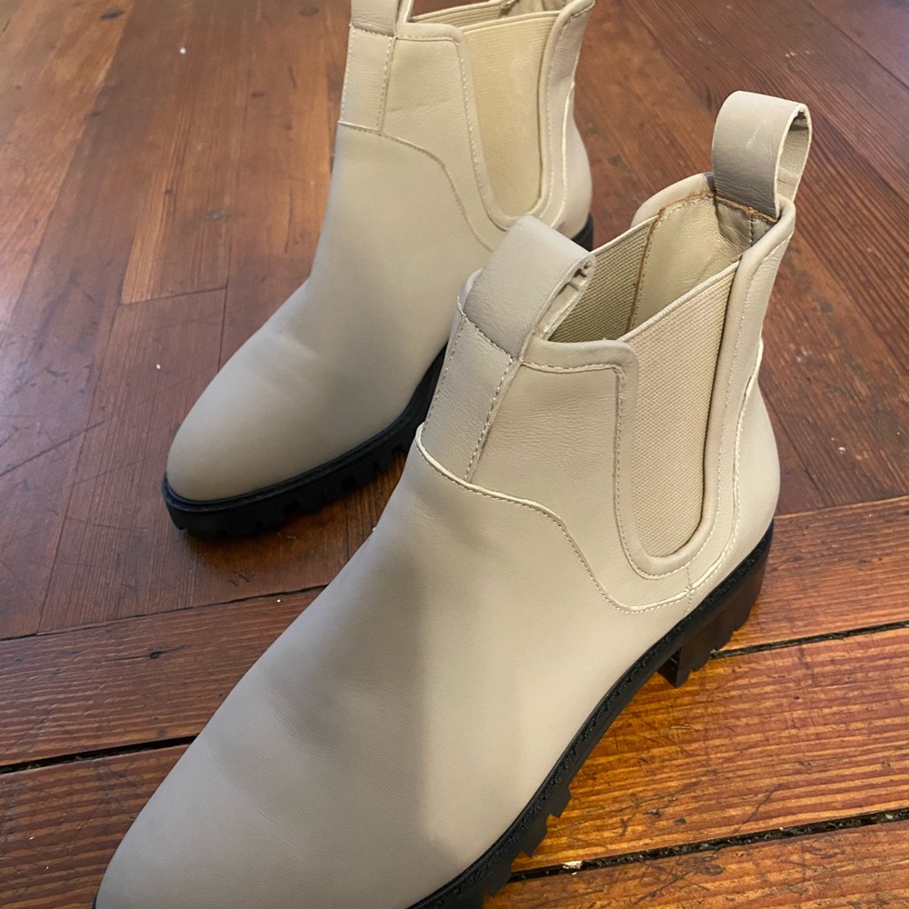 Senso Booties - Picture 3 of 4